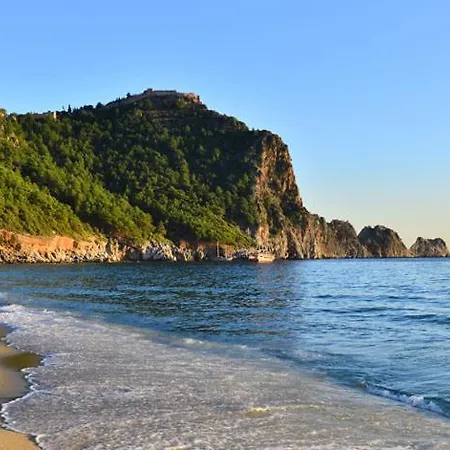 Tenis,basketbol,futbol,havuz Ve Deniz Ozel Villa Alanya